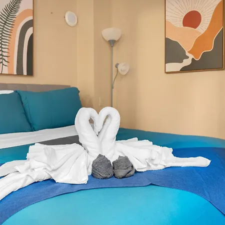 Nyc Premier Walking Distance To Times Square Apartment